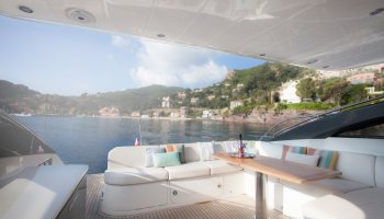 PRINCESS V62 S