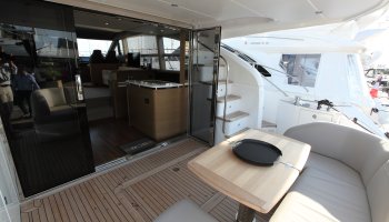 PRINCESS  52