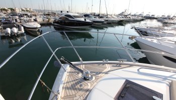 PRINCESS  52