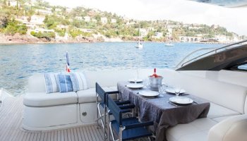 PRINCESS V62 S