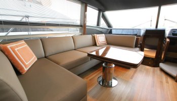 PRINCESS 52
