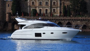PRINCESS 52