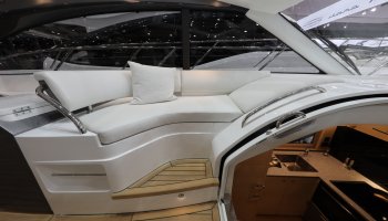 PRINCESS  V50 