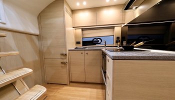 PRINCESS  V50 