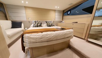 PRINCESS  V50 