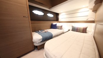 Princess 68