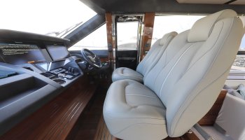 PRINCESS 68
