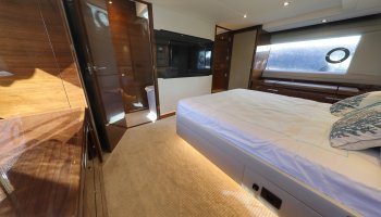 PRINCESS 68