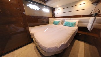 PRINCESS 68