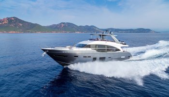 PRINCESS Y75 