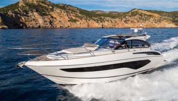 PRINCESS  V50 