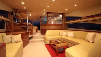 PRINCESS 67