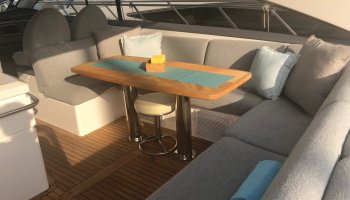 PRINCESS V56