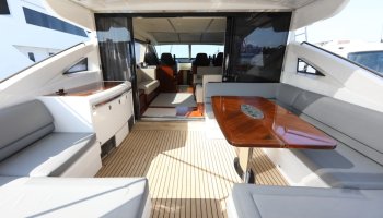 PRINCESS V70