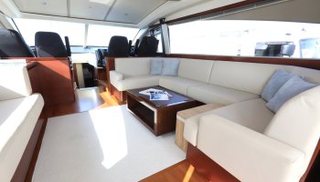 PRINCESS V70