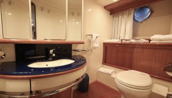 AZIMUT 62