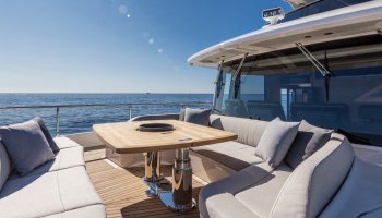 Absolute Navetta 73