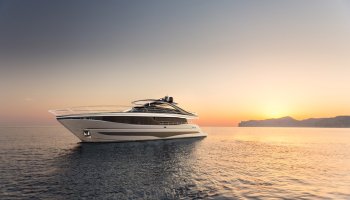 PRINCESS Y95 Nouveau/New Model