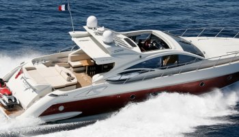 AZIMUT 68 S