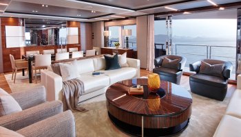 PRINCESS 35M