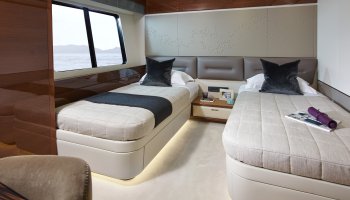 PRINCESS 35M