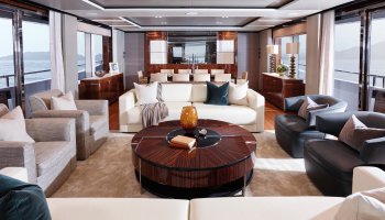 PRINCESS 35M