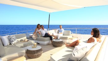PRINCESS 35M