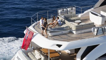 PRINCESS 35M