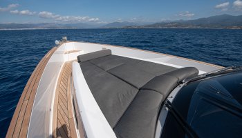 FJORD 48