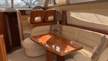 PRINCESS 38
