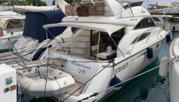 PRINCESS 38