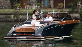 RIVA 32 Aquariva