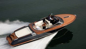 RIVA 32 Aquariva