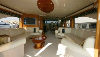 SUNSEEKER 90 Yacht