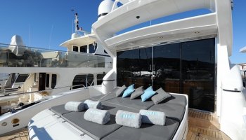 MANGUSTA 72