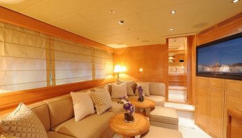 MANGUSTA 72