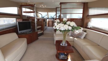 PRINCESS 67
