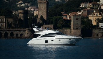 PRINCESS 50