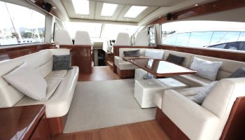 PRINCESS V70