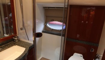 PRINCESS V70