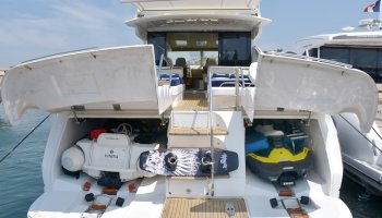 PRINCESS V70