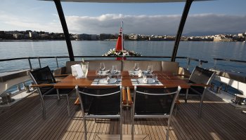 PERI YACHTS 28M