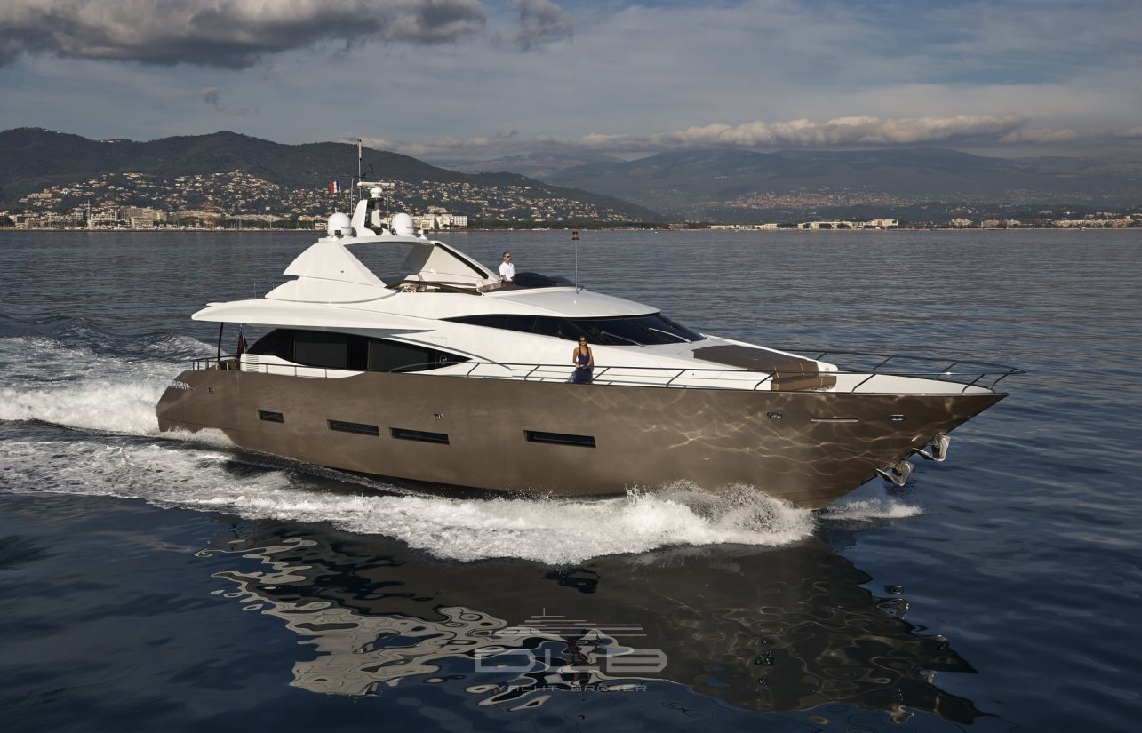 PERI YACHTS 28M