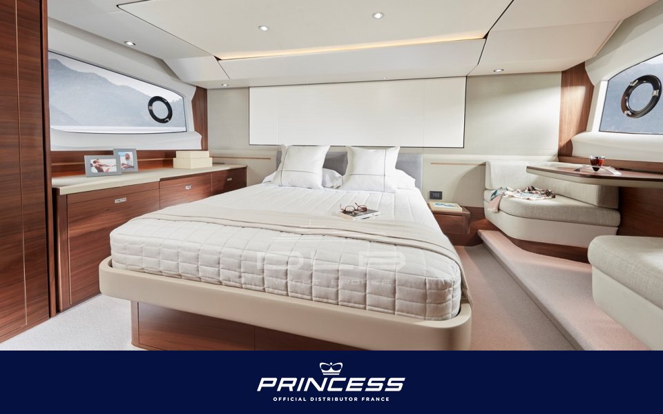 PRINCESS F55 