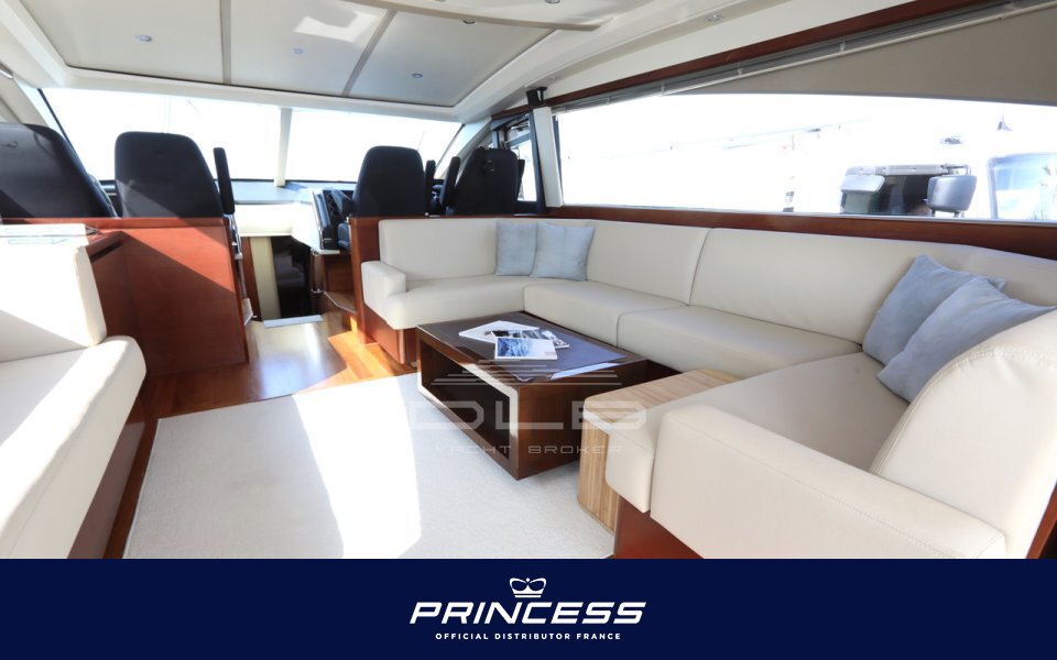 PRINCESS V70