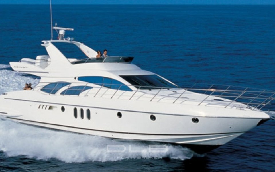 AZIMUT 62