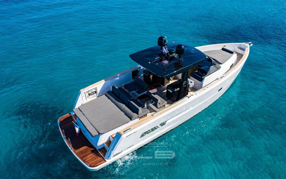 FJORD 48