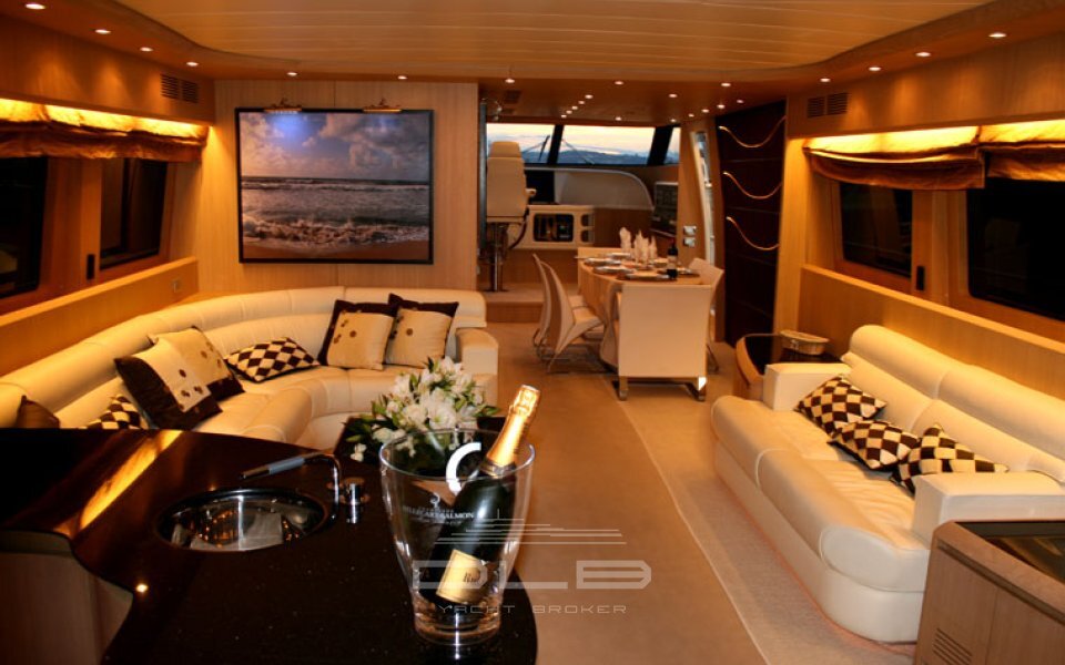 MAIORA 26