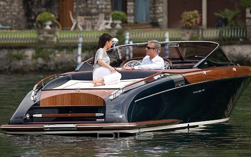 RIVA 32 Aquariva