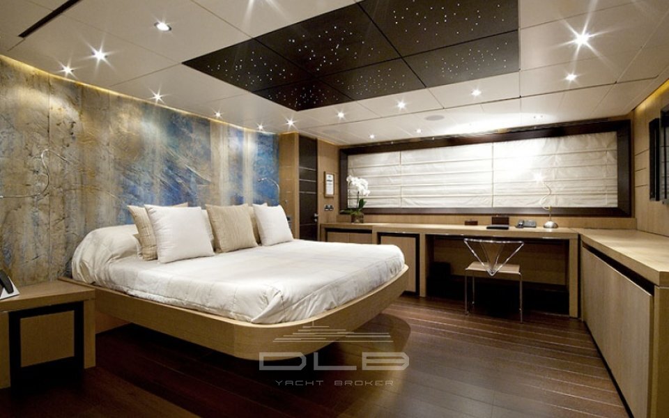 PERSHING 115